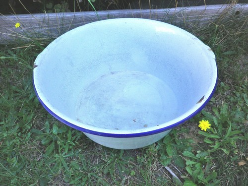 Emailleschüssel alt